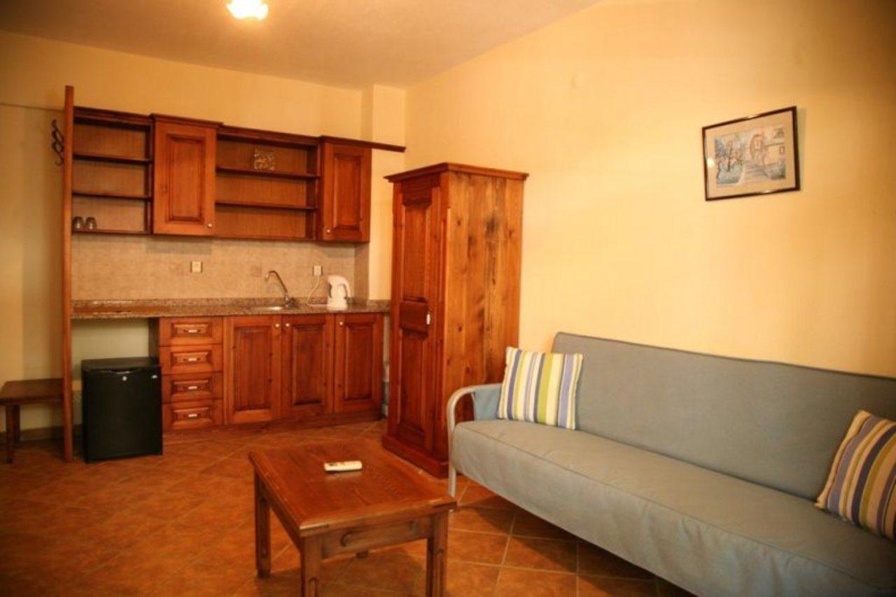Barbaros Apart Hotel Turunç Ngoại thất bức ảnh