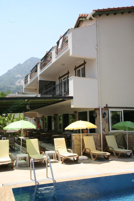 Barbaros Apart Hotel Turunç Ngoại thất bức ảnh